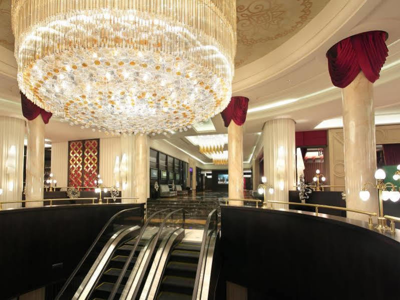 Royal Plaza Hotel And Casino Kapchagay Exterior foto